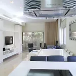 Dizengoff - Lovely Family Apartment 3 Rooms.